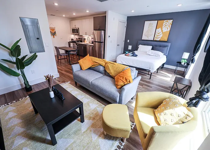 Studio Apartment-In-Theheartofphiladelphia